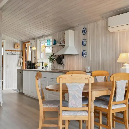 Gisella - 200m From The Sea In Lolland- Falster And Mon By Interhome Holiday home *